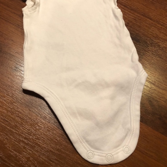 Carters Newborn “Daddy’s Princess” Onsie - Picture 5 of 5